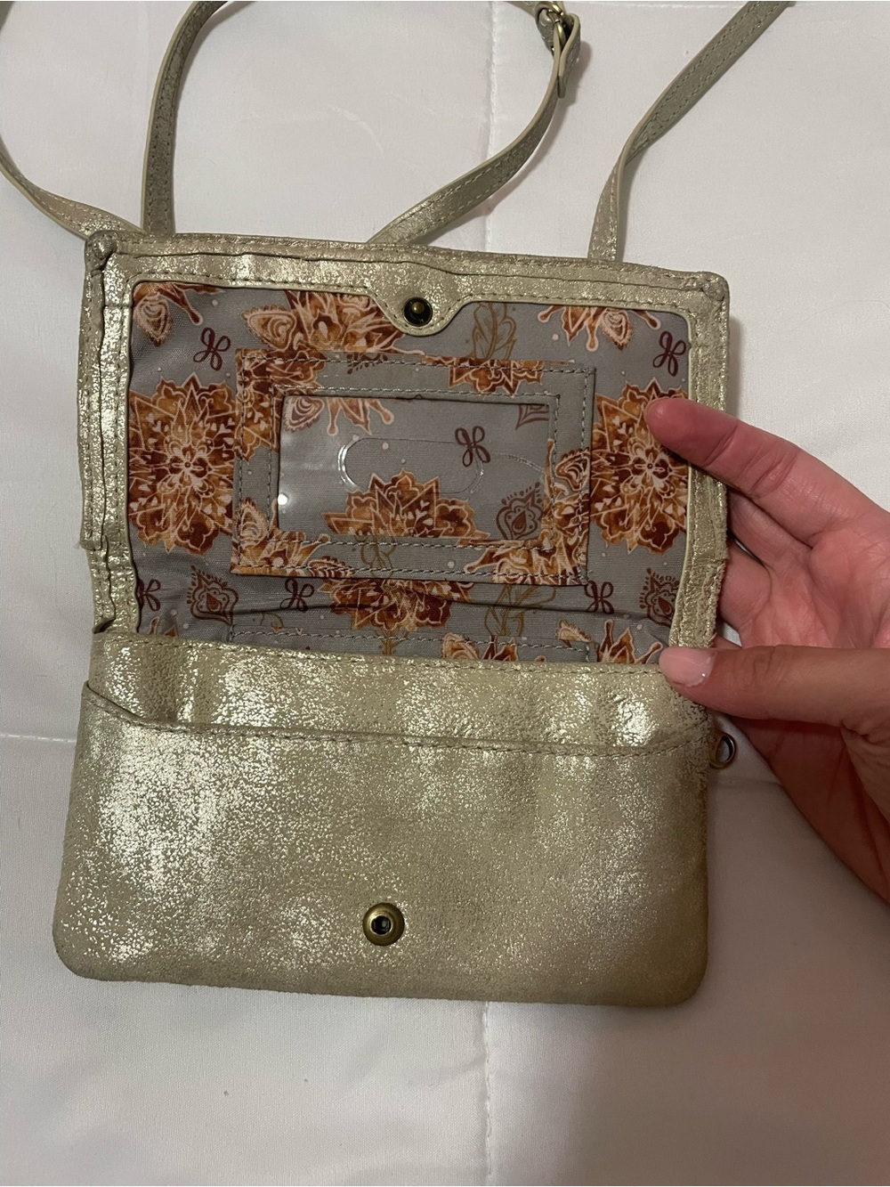 HOBO Metallic Gold Crossbody Wallet - Picture 2 of 4